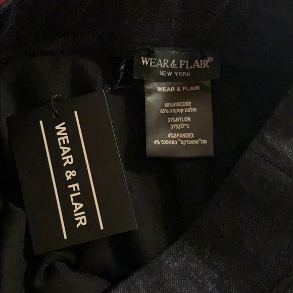 Long skirt - Picture 3 of 3